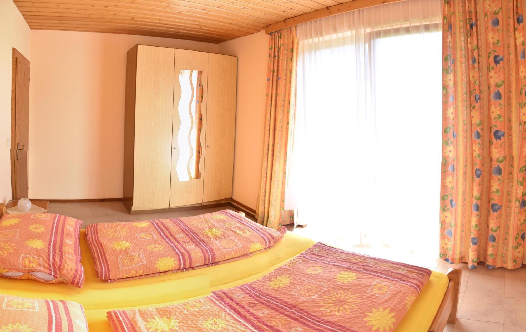 Apartmán Haus Dorfer Döbriach Pokoj fotografie