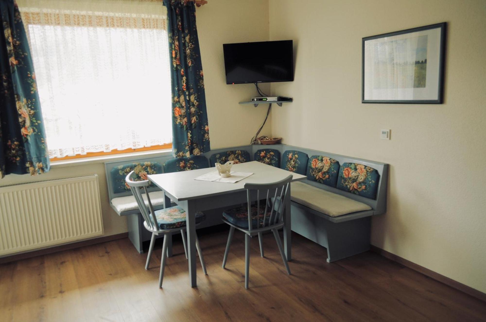 Apartmán Haus Dorfer Döbriach Exteriér fotografie